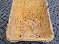 Kruiwagen met kunststof bak - afbeelding 3 van  3