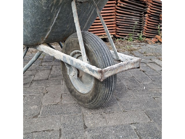 Kruiwagen op luchtband matador - afbeelding 3 van  7