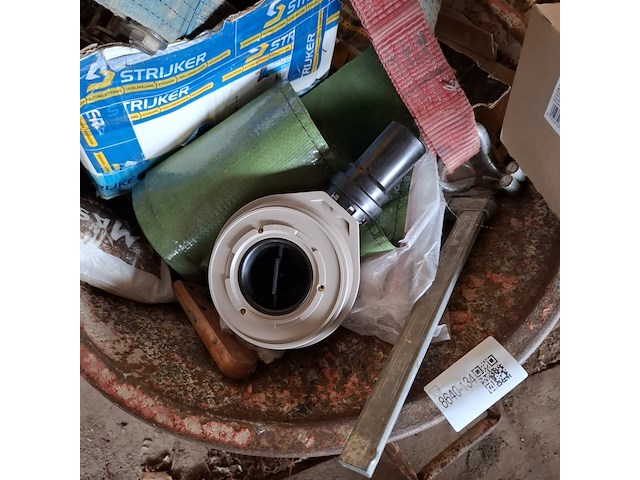 Kruiwagen op luchtband met inhoud - afbeelding 8 van  14