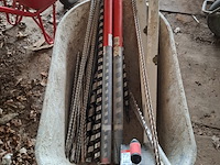 Kruiwagen op luchtband met inhoud - afbeelding 8 van  10