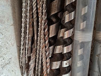 Kruiwagen op luchtband met inhoud - afbeelding 9 van  10