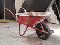 Kruiwagen op luchtband - afbeelding 1 van  8