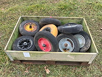 Kruiwagen wielen - afbeelding 1 van  4