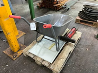 Kruiwagen - afbeelding 2 van  3