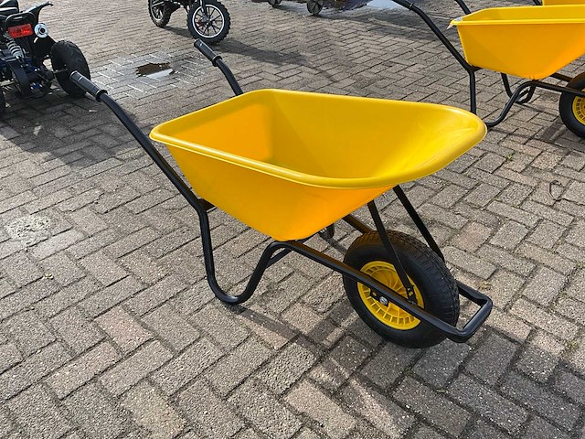 Kruiwagen - afbeelding 1 van  9