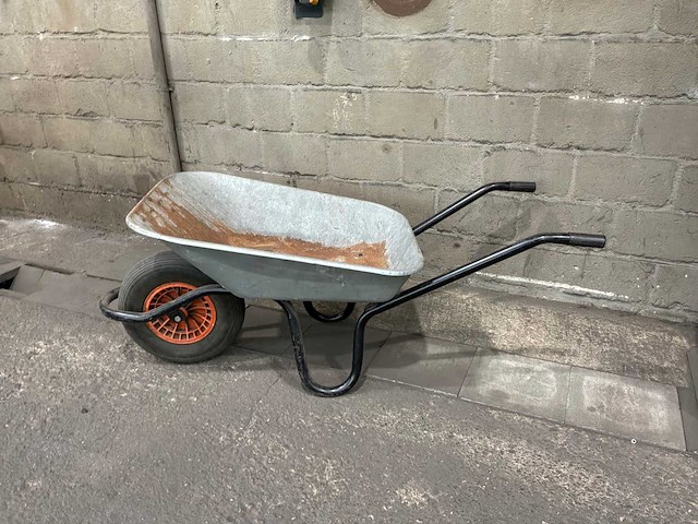 Kruiwagen - afbeelding 7 van  10