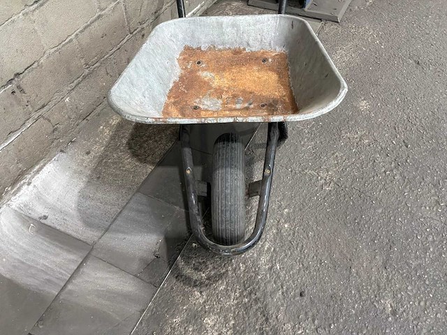 Kruiwagen - afbeelding 9 van  10