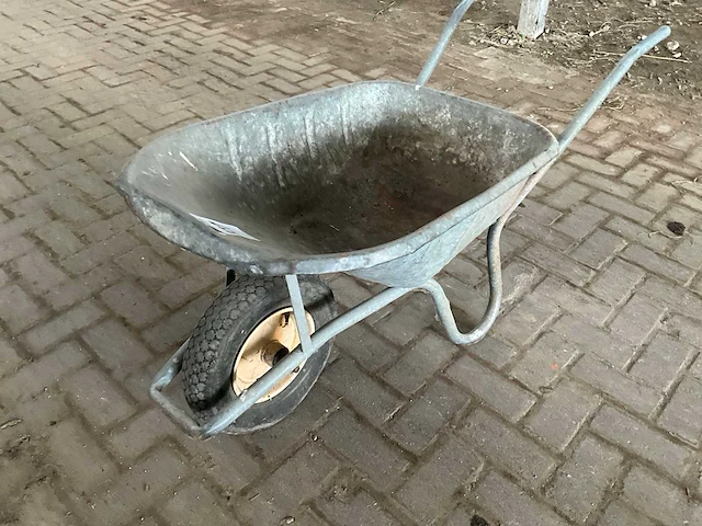 Kruiwagen - afbeelding 4 van  4