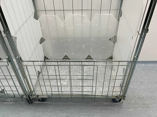 Kruizinga - 4-heks rolcontainer (3x) - afbeelding 7 van  10