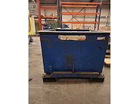 Kruizinga - heftruck kantel kiepbak - heftruck toebehoren - afbeelding 2 van  3