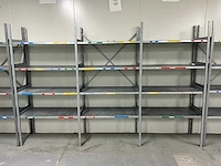 Kruizinga - metalen stelling