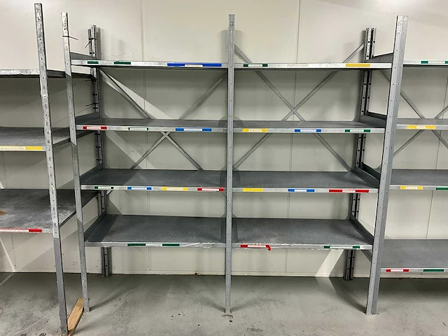 Kruizinga - metalen stelling - afbeelding 1 van  2