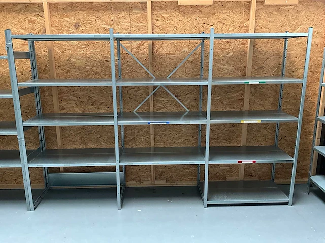 Kruizinga - metalen stelling - afbeelding 1 van  2