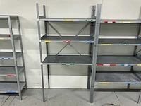Kruizinga - metalen stelling