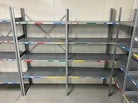 Kruizinga - metalen stelling