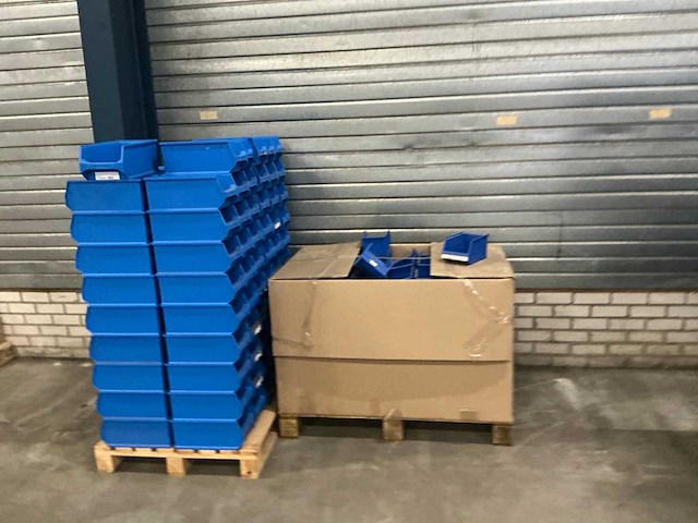 Kruizinga kunstof magazijnbak (150x) - afbeelding 1 van  5