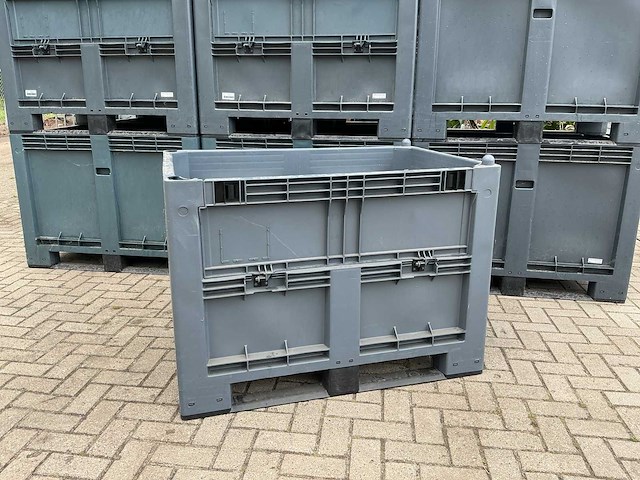 Kruizinga kunststof palletbox met klep - afbeelding 1 van  9