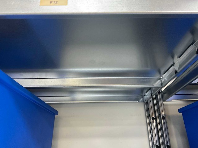 Kruizinga legbordstelling met magazijnbakken - afbeelding 2 van  11