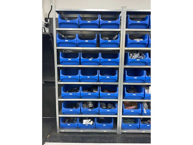 Kruizinga legbordstelling met magazijnbakken - afbeelding 5 van  11