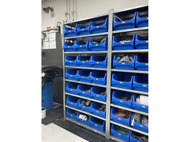 Kruizinga legbordstelling met magazijnbakken - afbeelding 7 van  11