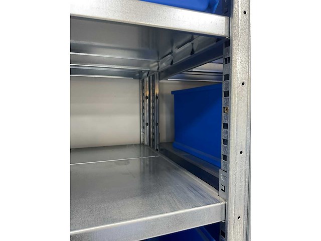 Kruizinga legbordstelling met magazijnbakken - afbeelding 10 van  11