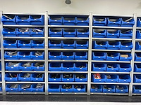 Kruizinga legbordstelling met magazijnbakken - afbeelding 1 van  10