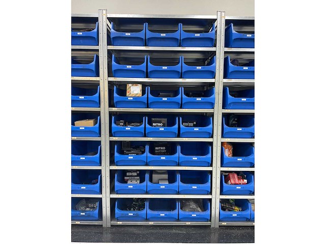 Kruizinga legbordstelling met magazijnbakken - afbeelding 4 van  10