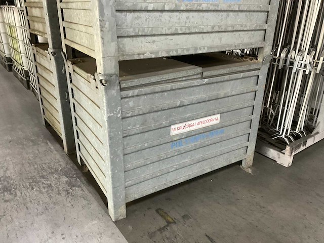 Kruizinga stapelbak met klep (7x) - afbeelding 3 van  4