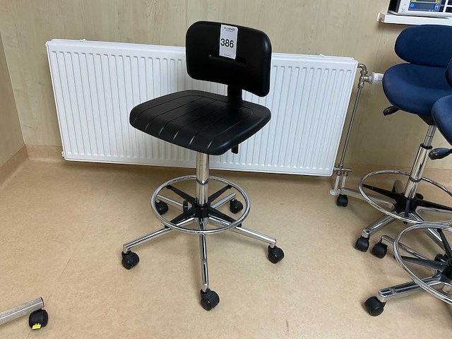 Kruk - afbeelding 2 van  4