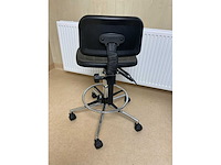 Kruk - afbeelding 3 van  4