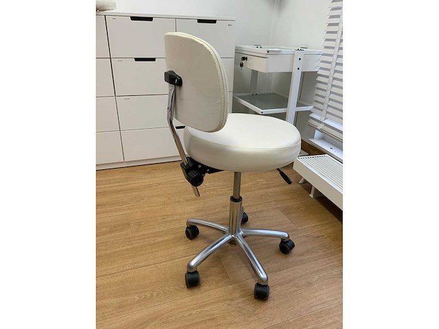 Kruk - afbeelding 3 van  3