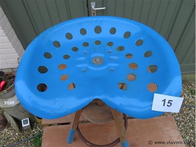 Krukje hout en metaal - afbeelding 2 van  3