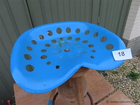 Krukje hout en metaal - afbeelding 2 van  3