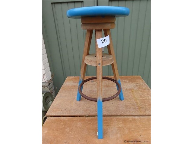 Krukje hout - afbeelding 1 van  3