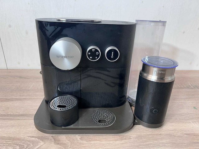 Krups - nespresso expert & milk - afbeelding 1 van  3