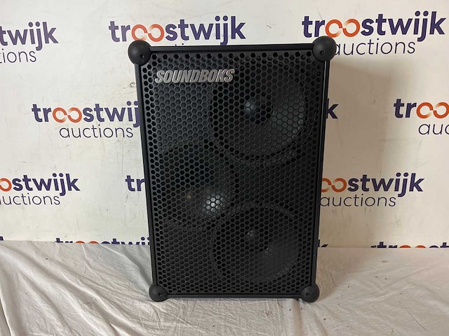 Krups ea8118 koffiemachine | soundboks gen 3 - afbeelding 2 van  2