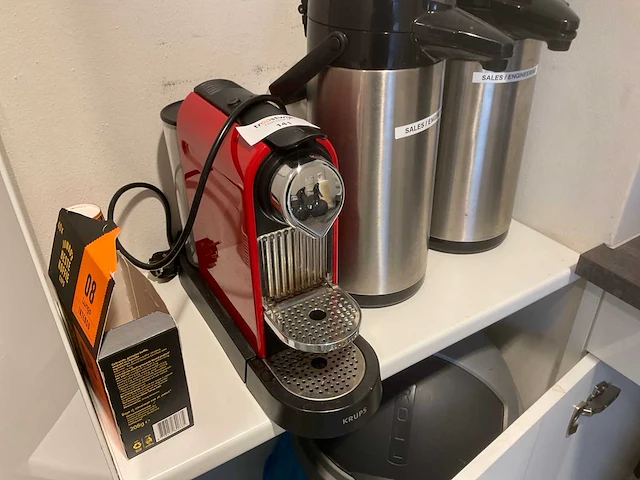 Krups koffiemachine met toebehoren - afbeelding 2 van  7