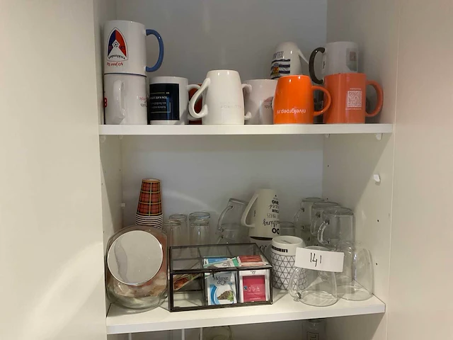 Krups koffiemachine met toebehoren - afbeelding 5 van  7