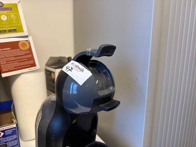 Krups (nescafé) met toebehoren koffie machine - afbeelding 6 van  8