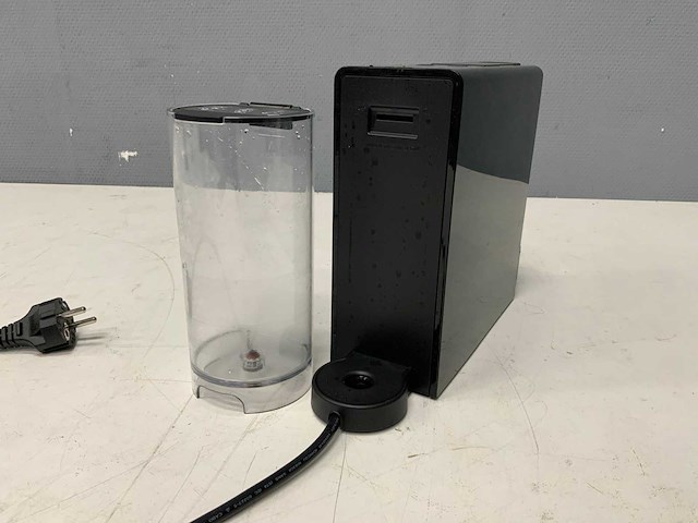 Krups nespresso essenza mini espressomachine - afbeelding 10 van  11