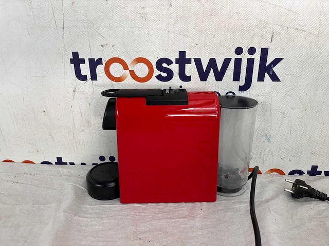 Krups nespresso inissia xn1005 - koffiecupmachine - rood + inventum akb9000rvs – afzuigkapfiltersysteem - afbeelding 2 van  7