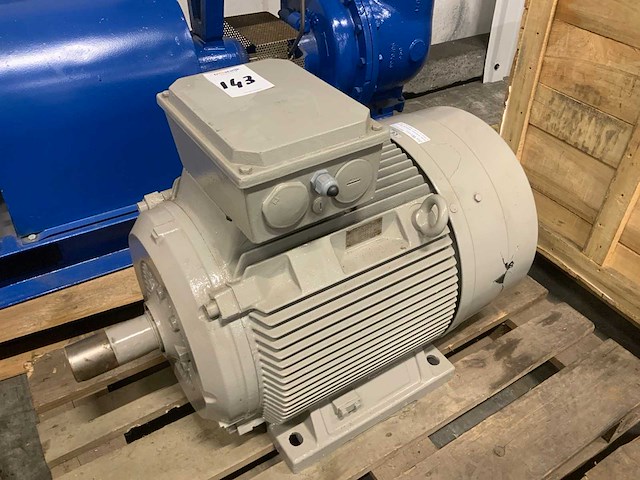 Ksb elektromotor - afbeelding 1 van  6