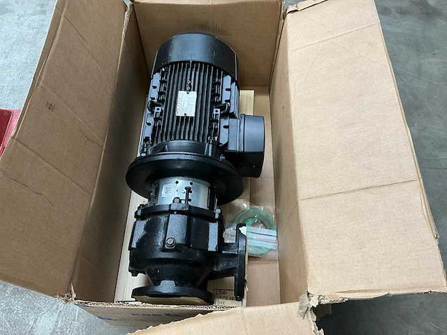 Ksb etabloc centrifugaalpomp - afbeelding 2 van  7