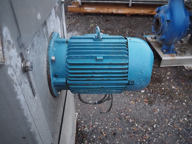 Ksb - afbeelding 8 van  9