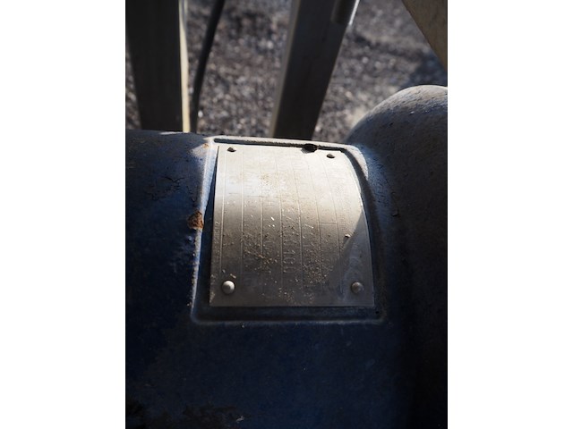 Ksb - afbeelding 10 van  10