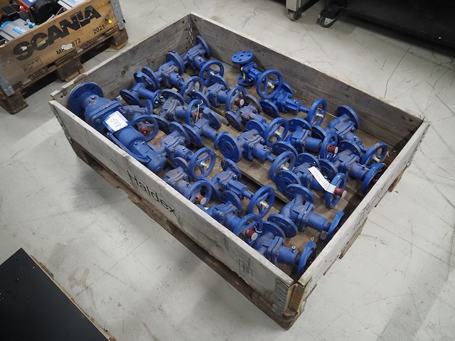 Ksb - afbeelding 9 van  15