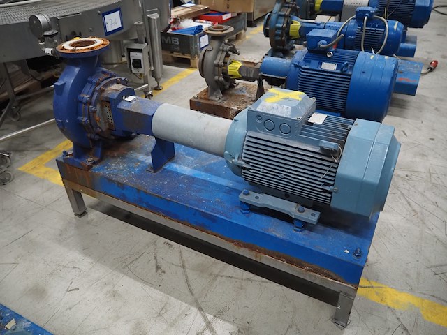 Ksb - afbeelding 3 van  5