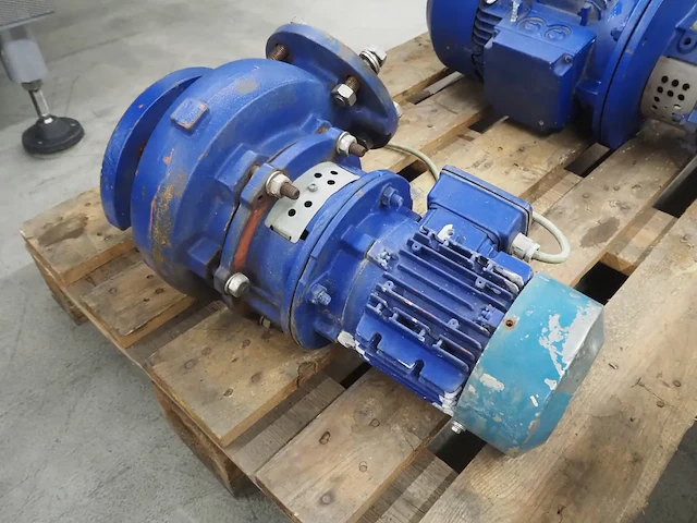 Ksb - afbeelding 7 van  8