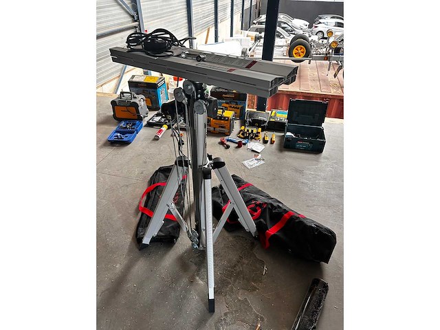 Ksf - 2025 - cm439 - portable montagelift - afbeelding 1 van  2