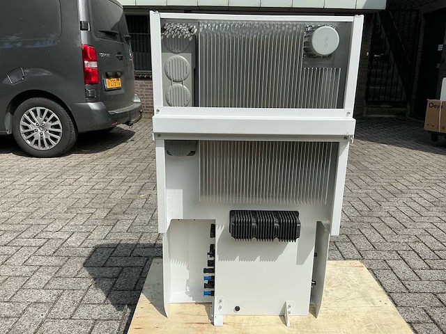 Kstar e10kt omvormer - afbeelding 9 van  14